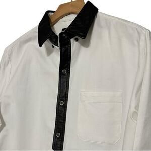 Matiere Men’s Size S White Cotton Black Leather Trim Button Down Shirt